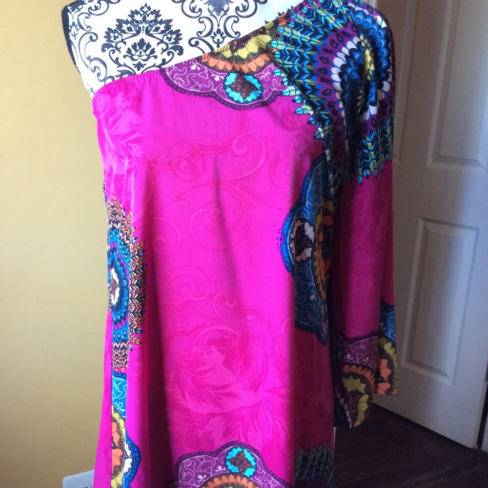 Off the shoulder dress/shirt Medium